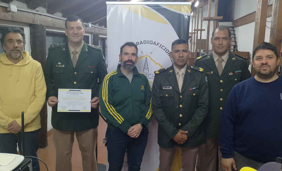 Agradecimiento a Gendarmería Nacional por su visita al Radio Club